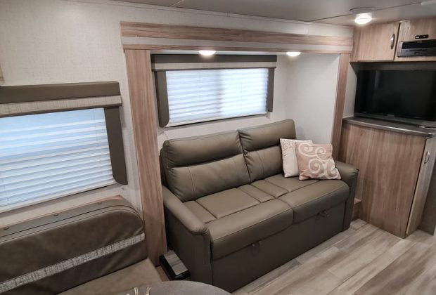 Trailer-Importado-Winnebago-2306-Qf-0km--07