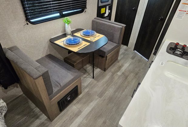 Trailer-Jayco-195RB-20 Trailer-Jayco-195RB-20