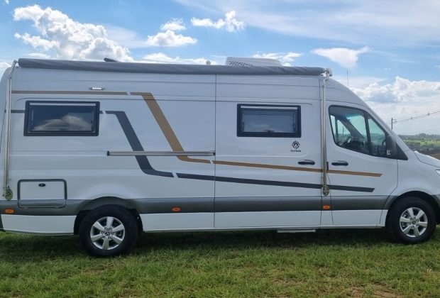 Motor Home Sprinter 417 - Montagem Outside - 0km 02 Motor Home Sprinter 417 - Montagem Outside - 0km 02
