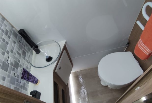 Motor Home Sprinter 417 - Montagem Outside - 0km 14 Motor Home Sprinter 417 - Montagem Outside - 0km 14