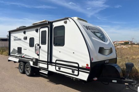 Trailer Importado Winnebago 2306bhs Ano 2020