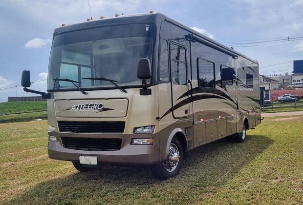 Motor Home Importado Tiffin Mod Alegro 32ba Fred 06