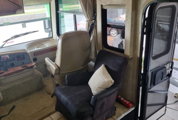 Motor Home Importado Tiffin Mod Alegro 32ba Fred 13