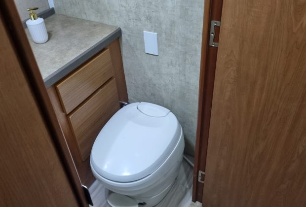 Motor Home Importado Tiffin Mod Alegro 32ba Fred 15