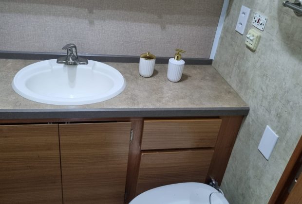 Motor Home Importado Tiffin Mod Alegro 32ba Fred 19