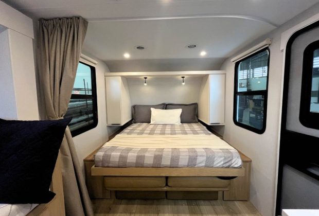 Trailer-Importado-Winnebago-2108ds-(d)-0km-09