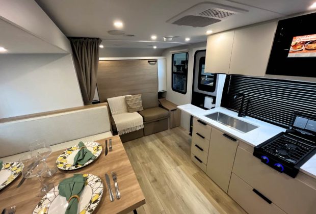 Trailer-Importado-Winnebago-2108ds-(d)-0km-13