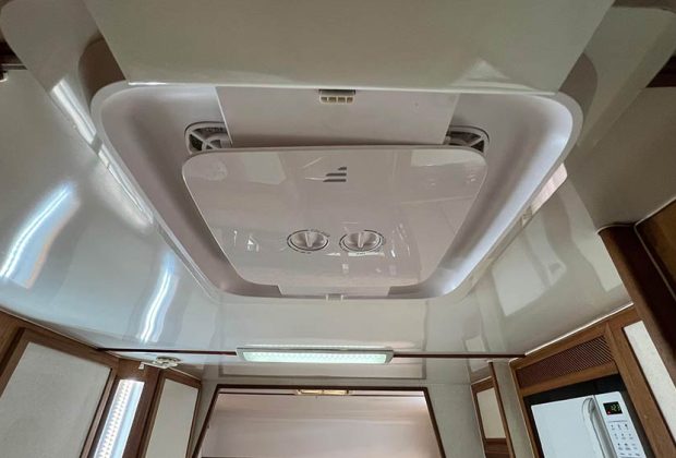 Motor-Home-Nacional-Motor-Trailer-Mtb650-Ano-2000-08