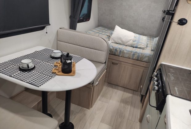 Trailer Importado Winnebago 1720fb Ano 2024 12