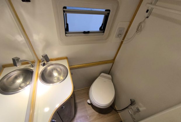 Motor Home Micro Ônibus Globe - 2020 15