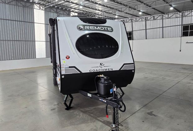 Trailer-Importado-Coachmen-Remote-18.2r-0km-01