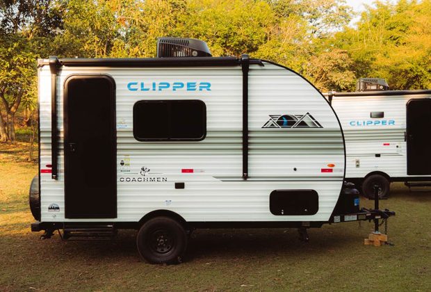Trailer-Importado-Coachmen-16fb-0km01