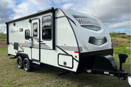 Trailer-Importado-Winnebago-2106d---Ano-2021--01