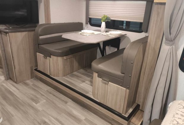 Trailer-Importado-Winnebago-2106d---Ano-2021--15