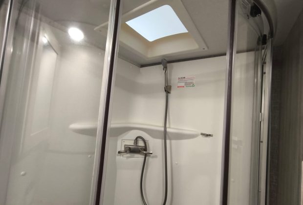 Trailer Importado Winnebago 2306bhs Ano 2021 25
