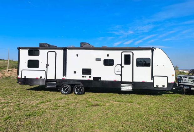 Trailer-Importado-Winnebago-31bhds-Ano-2019-02