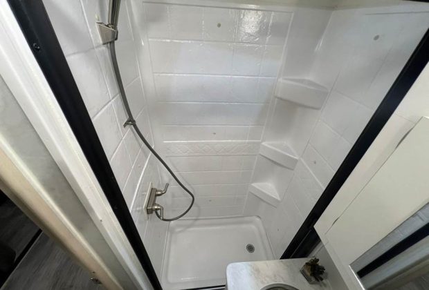 Trailer-Importado-Winnebago-31bhds-Ano-2019-070