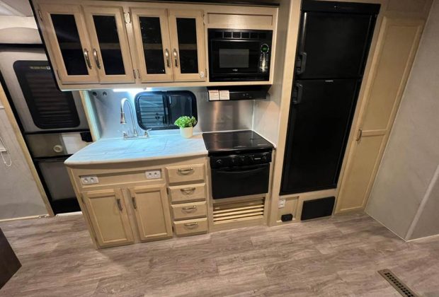 Trailer-Importado-Winnebago-31bhds-Ano-2019-13