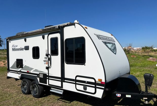 Trailer Importado Winnebago 2106b Ano 20192020 01 Trailer Importado Winnebago 2106b Ano 20192020 01