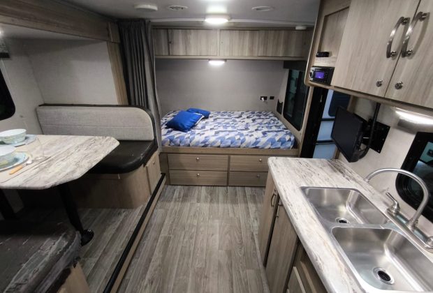 Trailer Importado Winnebago 2106b Ano 20192020 07 Trailer Importado Winnebago 2106b Ano 20192020 07